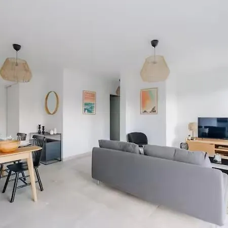 Olatou Bel Lumineux Avec Jardin Au Coeur De Chiberta Apartment Anglet