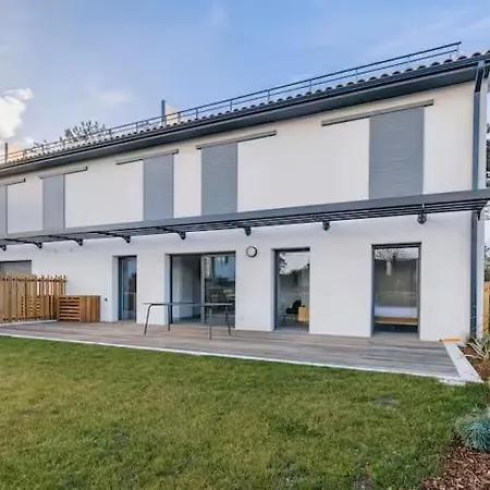 Olatou Bel Lumineux Avec Jardin Au Coeur De Chiberta Apartment Anglet